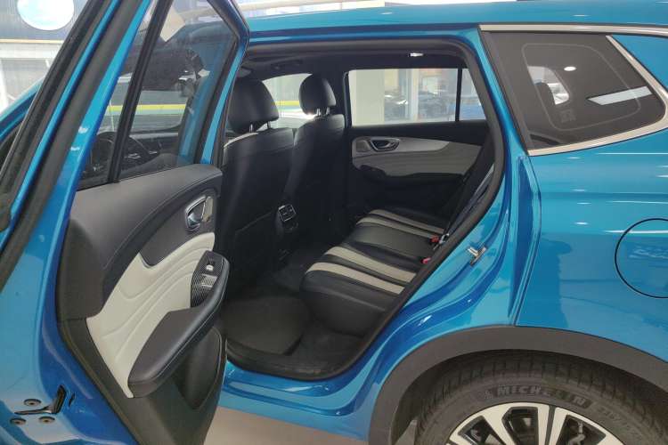 Used Roewe RX5 MAX 2019 400TGI Automatic All-Wheel Drive Smart Cabin Supreme Edition Right Rear Seat