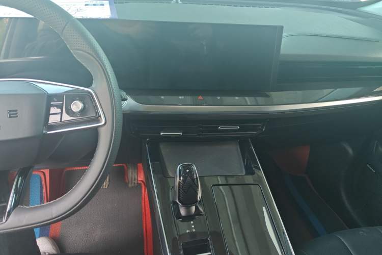 Used Roewe RX5 MAX 2022 1.5T Automatic Youwei Luxury Edition Audio And AC Panel