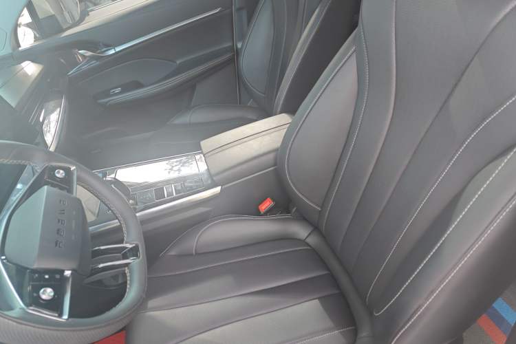 Used Roewe RX5 MAX 2022 1.5T Automatic Youwei Luxury Edition Interior 2