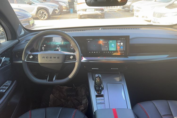 Used Roewe RX5 MAX 2022 2.0T Automatic Youwei Supreme Edition Interior 3