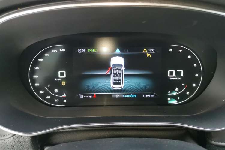 Used Roewe RX5 MAX 2021 Supreme Series 300TGI Automatic Luxury Cabin Edition Instrument Cluster