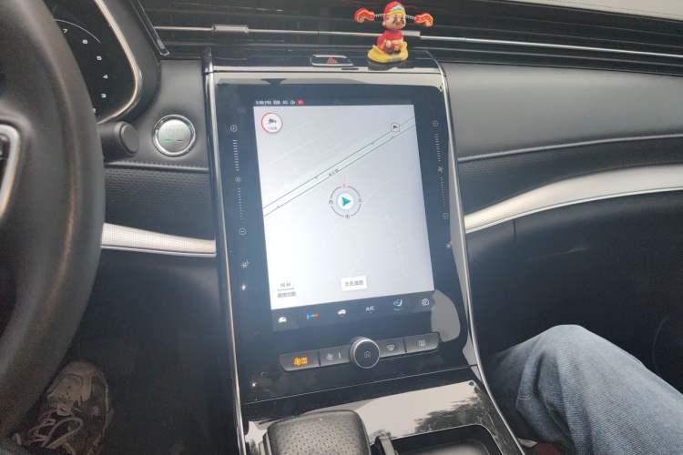 Used Roewe RX5 MAX 2019 300TGI Automatic 4G Connect Luxury Edition Audio And AC Panel