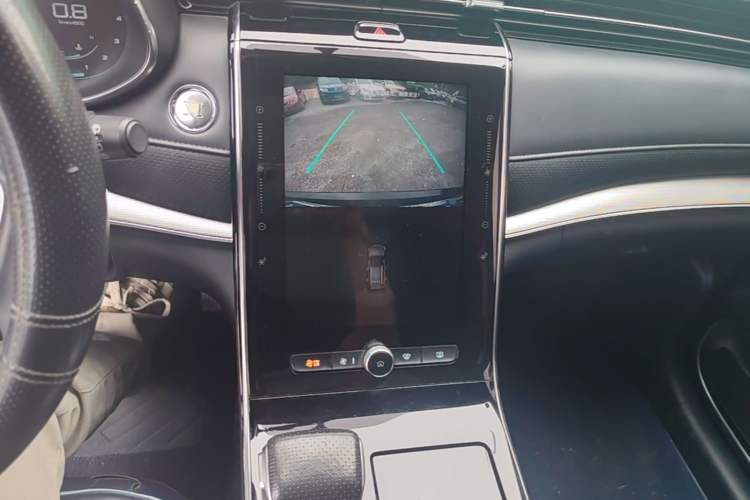 Used Roewe RX5 MAX 2019 300TGI Automatic 4G Connect Luxury Edition Audio And AC Panel