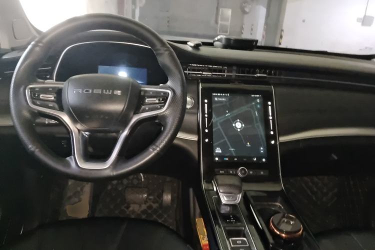 Used Roewe RX5 MAX 2019 400TGI Automatic 4G Connect Luxury Edition Center Console