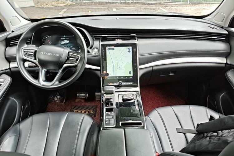 Used Roewe RX5 MAX 2019 300TGI Automatic 4G Connect Luxury Edition Center Console