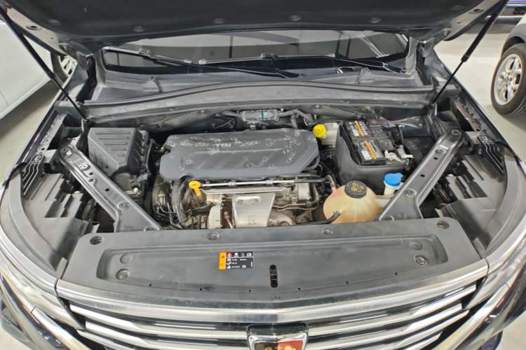 Used Roewe RX5 MAX 2019 400TGI Automatic All-Wheel Drive Smart Cabin Supreme Edition Engine Bay