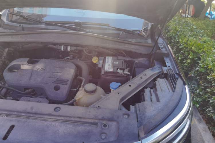 Used Roewe RX5 MAX 2019 300TGI Automatic Intelligent Driving Health Cabin Edition Engine Bay Left