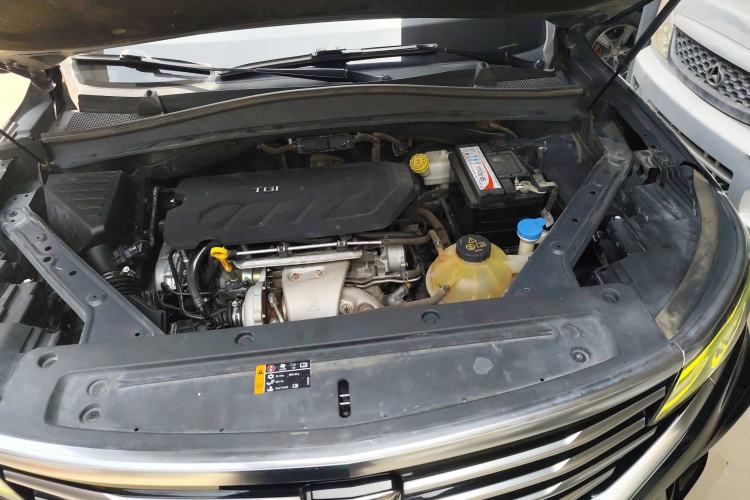 Used Roewe RX5 MAX 2019 400TGI Automatic 4G Connect Luxury Edition Engine Bay