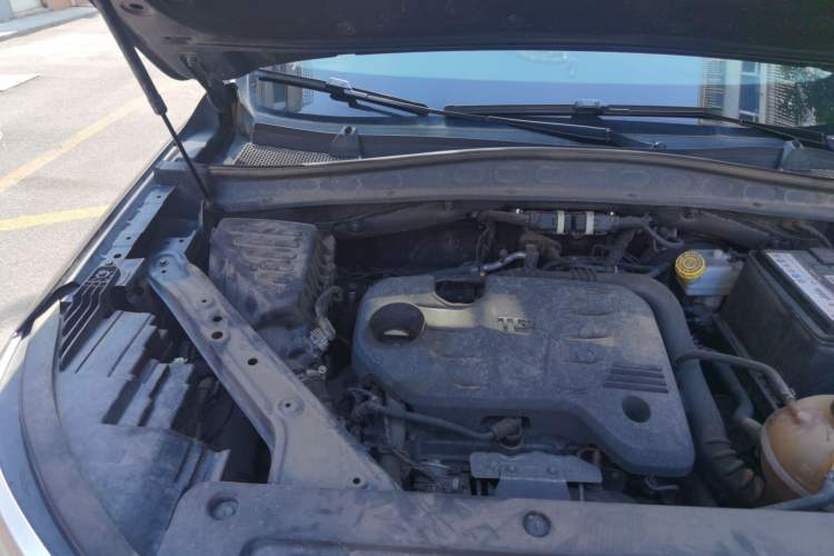 Used Roewe RX5 MAX 2019 300TGI Automatic Intelligent Driving Health Cabin Edition Engine Bay Right