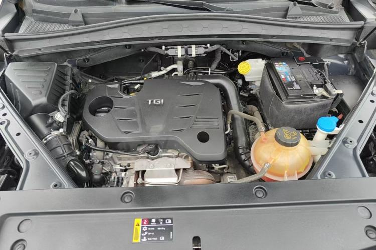 Used Roewe RX5 MAX 2019 300TGI Automatic 4G Connect Luxury Edition Engine Bay