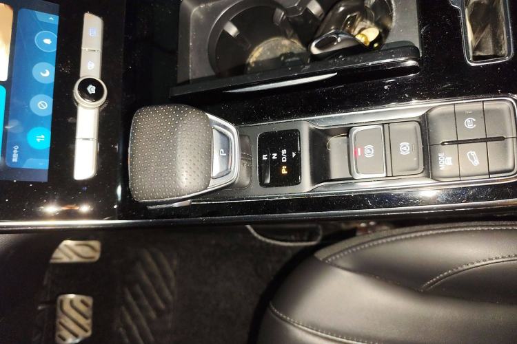Used Roewe RX5 MAX 2019 400TGI Automatic Smart Cabin Flagship Edition Gear Lever