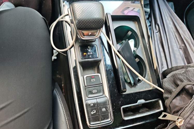 Used Roewe RX5 MAX 2019 400TGI Automatic Smart Cabin Flagship Edition Gear Lever