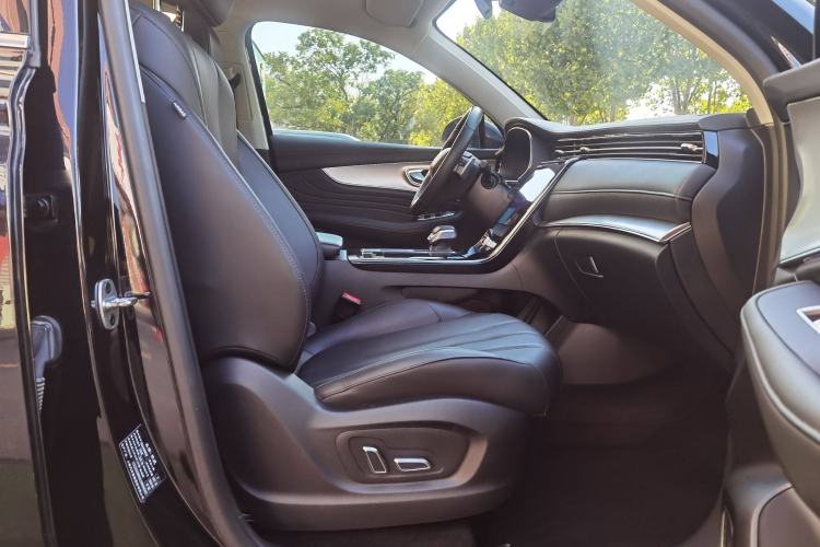 Used Roewe RX5 MAX 2019 400TGI Automatic Smart Cabin Flagship Edition Interior 1