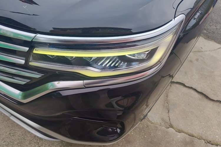 Used Roewe RX5 MAX 2019 300TGI Automatic 4G Connect Luxury Edition Left Front Headlight