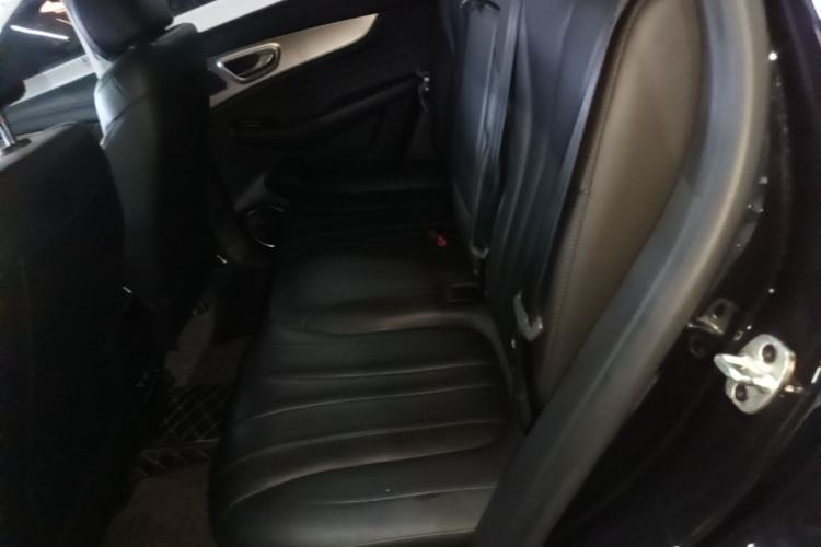 Used Roewe RX5 MAX 2019 300TGI Automatic 4G Connect Luxury Edition Left Rear Seat