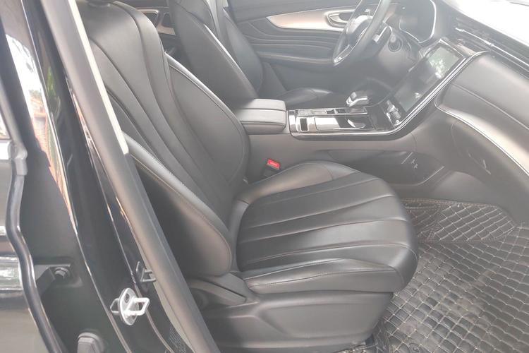 Used Roewe RX5 MAX 2019 400TGI Automatic 4G Connect Luxury Edition Right Front Seat