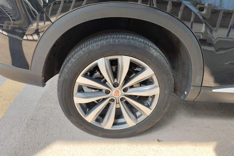 Used Roewe RX5 MAX 2019 300TGI Automatic 4G Connect Luxury Edition Right Rear Wheel Hub
