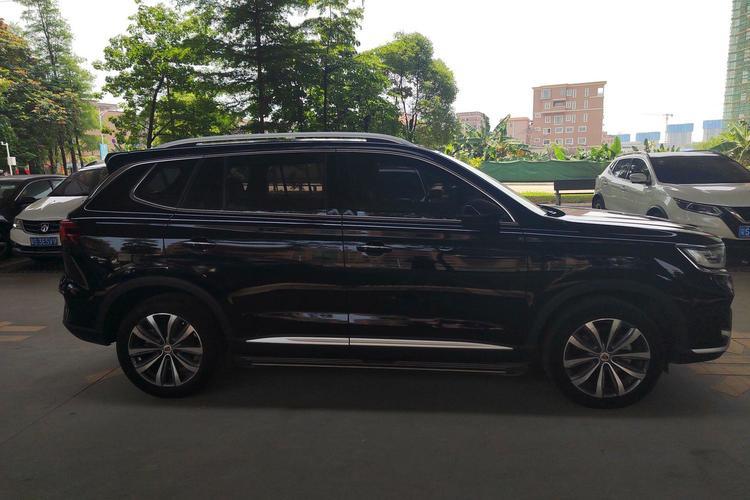 Used Roewe RX5 MAX 2019 400TGI Automatic 4G Connect Luxury Edition Right Side