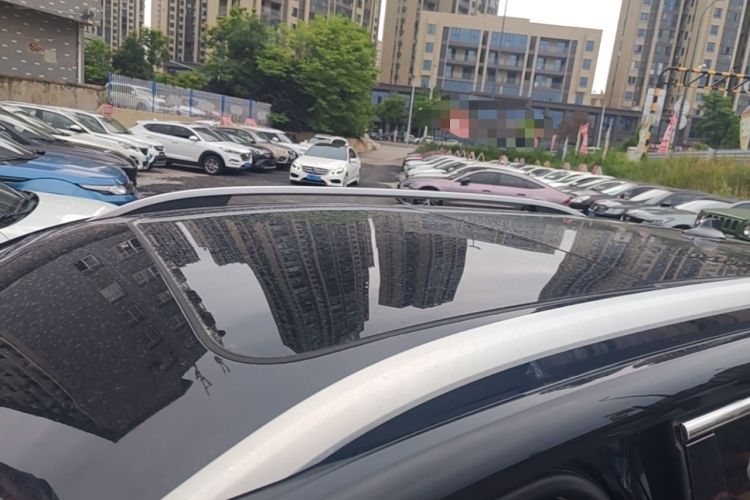 Used Roewe RX5 MAX 2019 300TGI Automatic 4G Connect Luxury Edition Roof