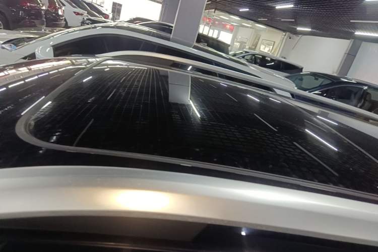 Used Roewe RX5 MAX 2019 300TGI Automatic 4G Connect Luxury Edition Roof