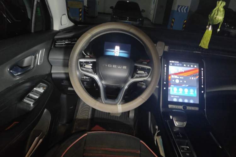 Used Roewe RX5 MAX 2019 300TGI Automatic Smart Cabin Luxury Edition Steering Wheel