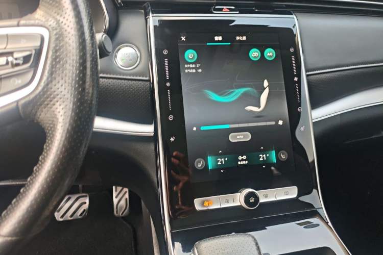 Used Roewe RX5 MAX 2019 300TGI Automatic Smart Cabin Flagship Edition Audio And AC Panel