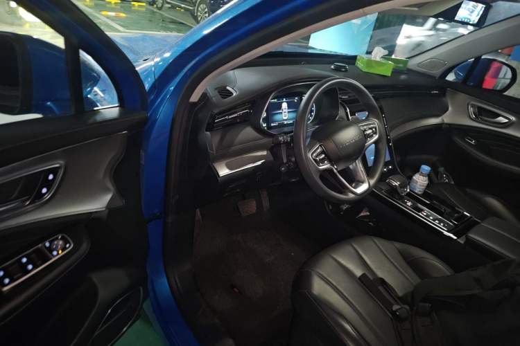 Used Roewe RX5 MAX 2019 300TGI Automatic 4G Connect Luxury Edition Driver Seat