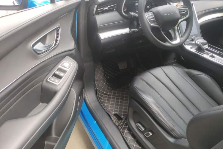 Used Roewe RX5 MAX 2019 300TGI Automatic 4G Connect Luxury Edition Driver Seat