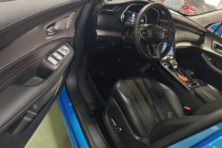 Used Roewe RX5 MAX 2019 300TGI Automatic Smart Cabin Luxury Edition Driver Seat