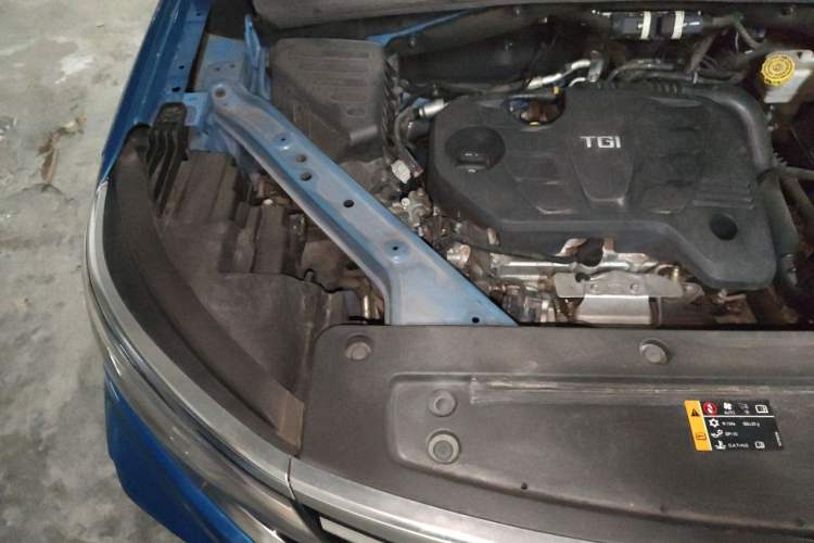 Used Roewe RX5 MAX 2019 300TGI Automatic Smart Cabin Flagship Edition Engine Bay Right
