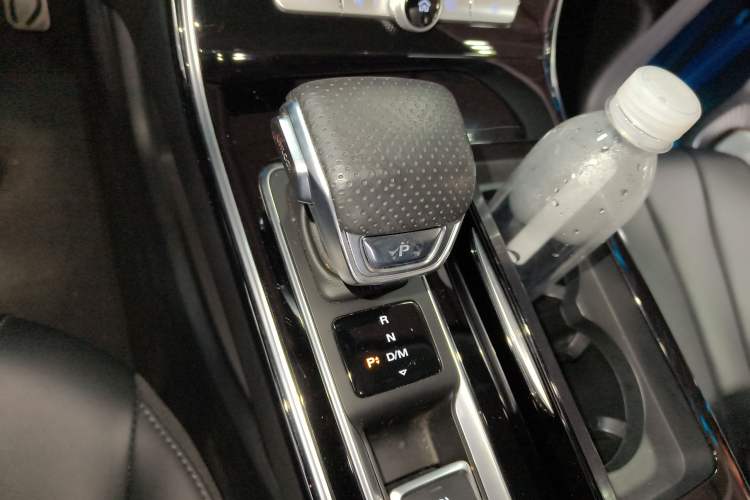 Used Roewe RX5 MAX 2019 300TGI Automatic Smart Cabin Flagship Edition Gear Lever