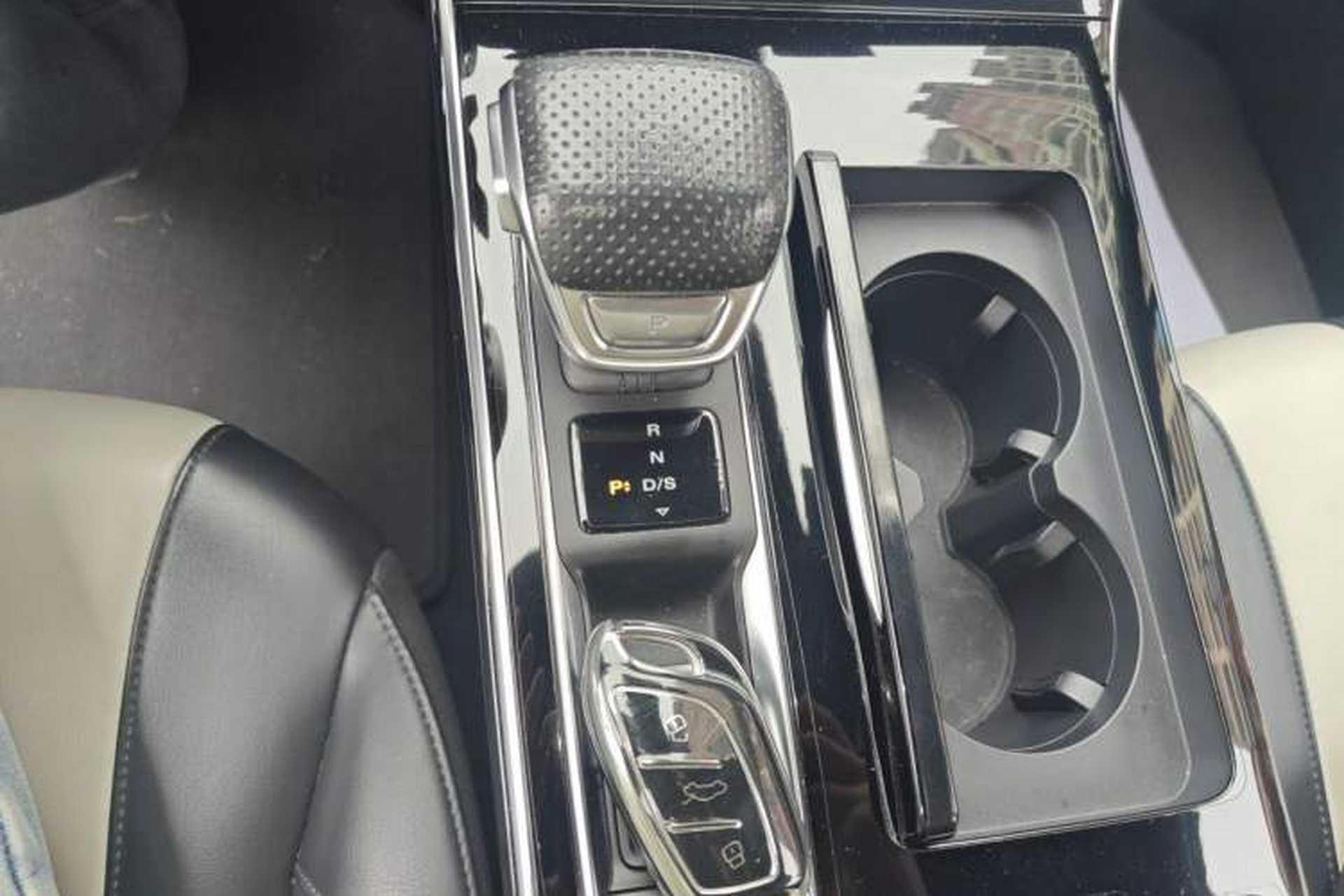 Used Roewe RX5 MAX 2019 400TGI Automatic Smart Cabin Flagship Edition Gear Lever