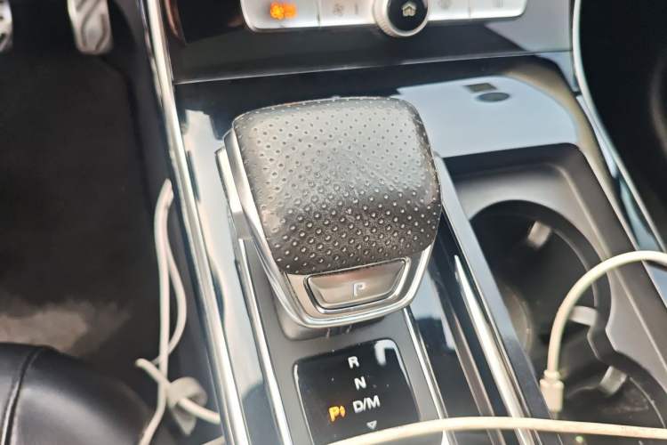 Used Roewe RX5 MAX 2019 300TGI Automatic Smart Cabin Flagship Edition Gear Lever