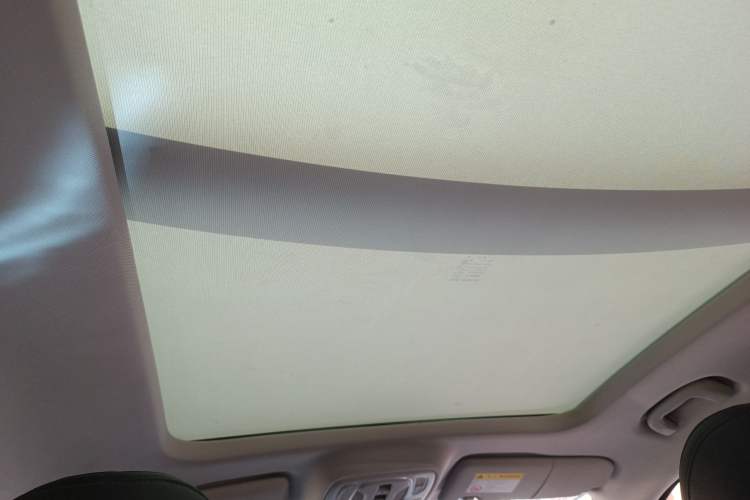 Used Roewe RX5 MAX 2019 300TGI Automatic Smart Cabin Flagship Edition Headliner