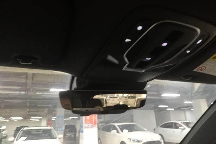 Used Roewe RX5 MAX 2019 400TGI Automatic Smart Cabin Flagship Edition Headliner