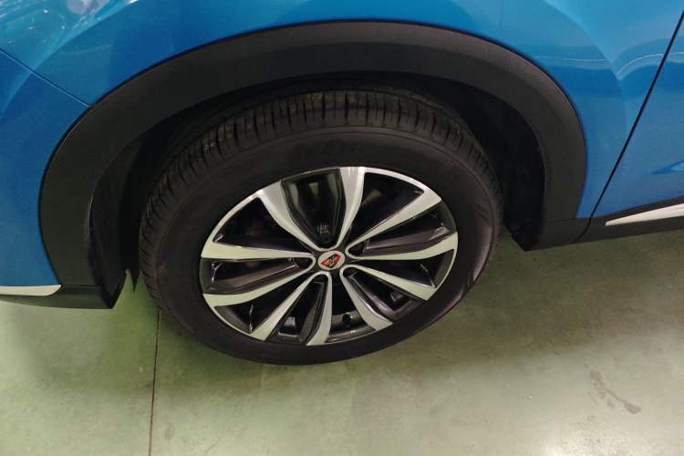 Used Roewe RX5 MAX 2019 300TGI Automatic Smart Cabin Luxury Edition Left Front Wheel Hub