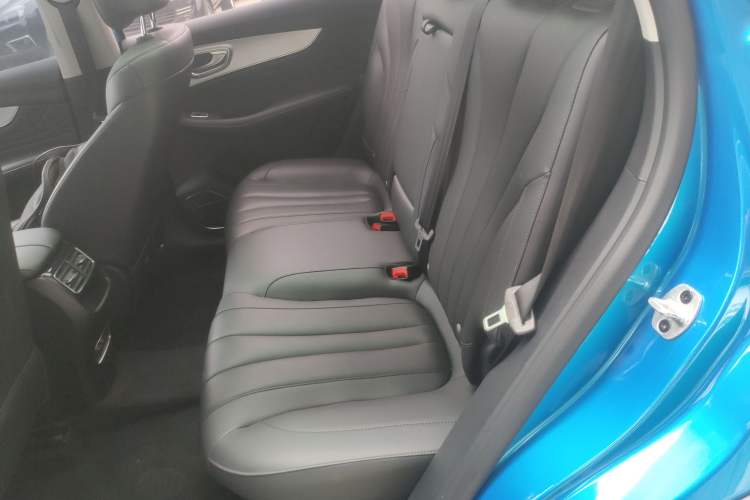 Used Roewe RX5 MAX 2019 300TGI Automatic 4G Connect Luxury Edition Left Rear Seat