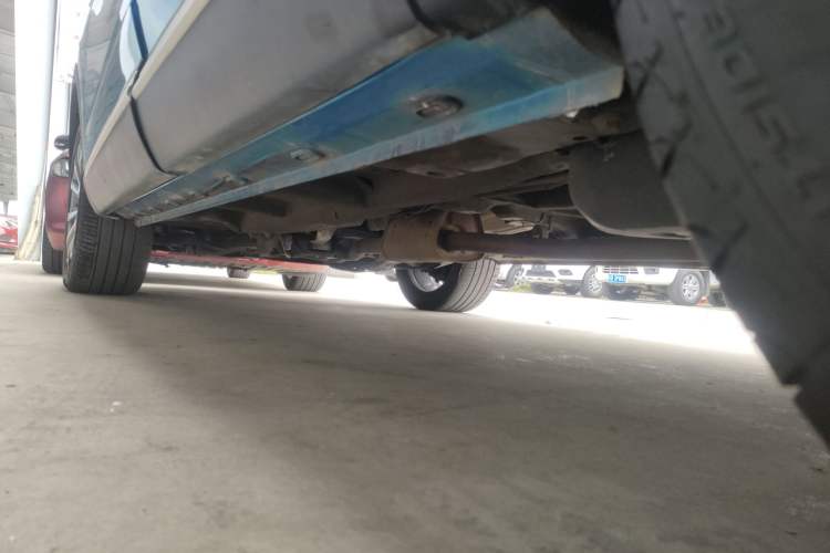 Used Roewe RX5 MAX 2019 300TGI Automatic 4G Connect Luxury Edition Left Side Sill