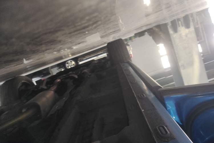 Used Roewe RX5 MAX 2019 300TGI Automatic 4G Connect Luxury Edition Left Side Sill
