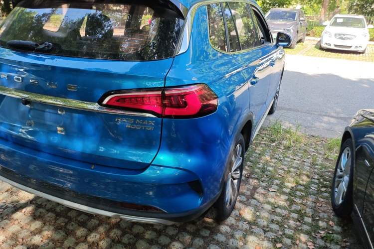 Used Roewe RX5 MAX 2019 300TGI Automatic 4G Connect Luxury Edition Right Rear Taillight