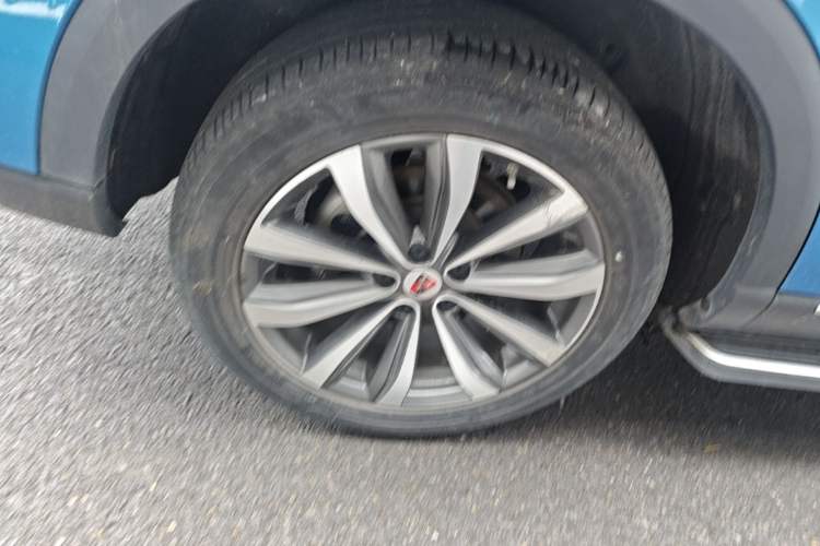 Used Roewe RX5 MAX 2019 400TGI Automatic Smart Cabin Flagship Edition Right Rear Wheel Hub