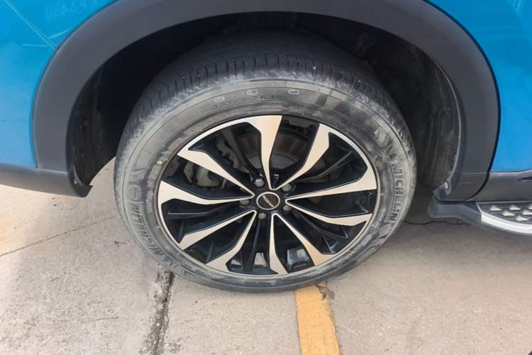 Used Roewe RX5 MAX 2019 400TGI Automatic Smart Cabin Flagship Edition Right Rear Wheel Hub