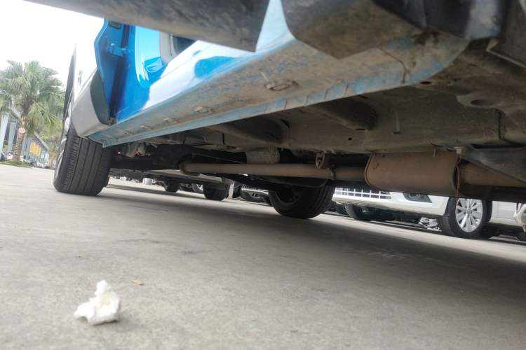 Used Roewe RX5 MAX 2019 300TGI Automatic 4G Connect Luxury Edition Right Side Sill
