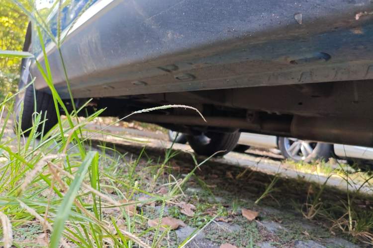 Used Roewe RX5 MAX 2019 300TGI Automatic 4G Connect Luxury Edition Right Side Sill
