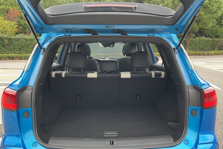Used Roewe RX5 MAX 2019 400TGI Automatic Smart Cabin Flagship Edition Trunk