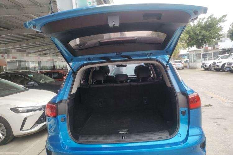 Used Roewe RX5 MAX 2019 300TGI Automatic 4G Connect Luxury Edition Trunk