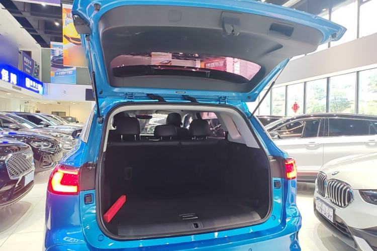 Used Roewe RX5 MAX 2019 300TGI Automatic 4G Connect Luxury Edition Trunk