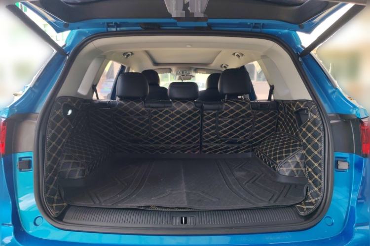 Used Roewe RX5 MAX 2019 300TGI Automatic Smart Cabin Luxury Edition Trunk