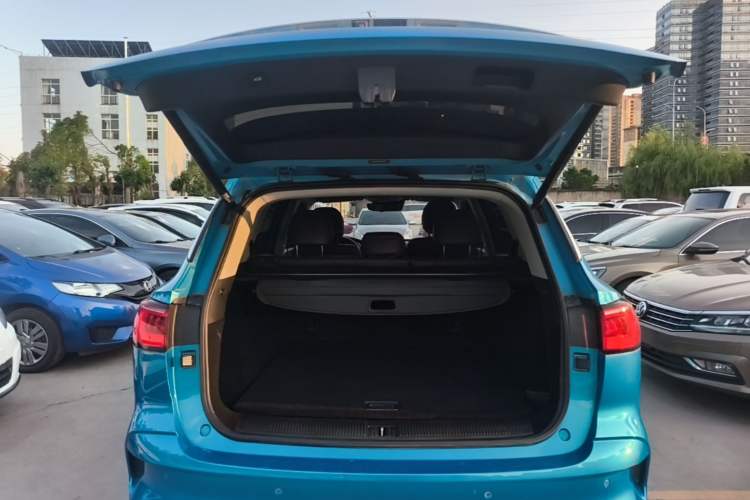 Used Roewe RX5 MAX 2019 400TGI Automatic Smart Cabin Flagship Edition Trunk
