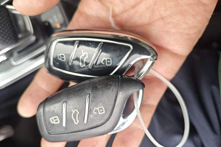 Used Roewe RX5 MAX 2019 400TGI Automatic Smart Cabin Flagship Edition Vehicle Key